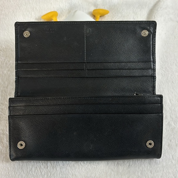 Prada black continental double snap wallet - Picture 3 of 7